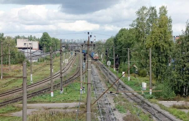 ЖД станция ручьи Санкт-Петербург. ЖД станция ручьи. Ж.Д станция ручьи СПБ. Железнодорожная станция ручьи.