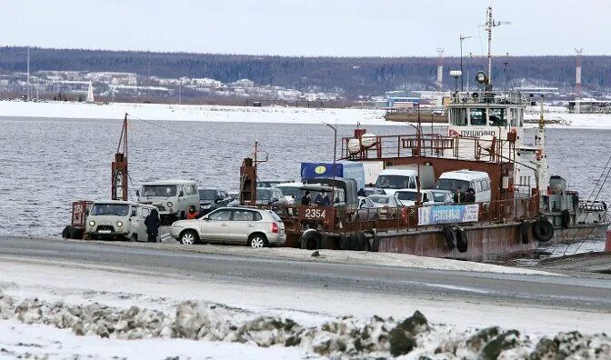 Паром салехард лабытнанги. Ямал переправа салехард лабытнанги. Паромная переправа лабытнанги. Хозяйство янао. Паром салехард лабытнанги ходит.