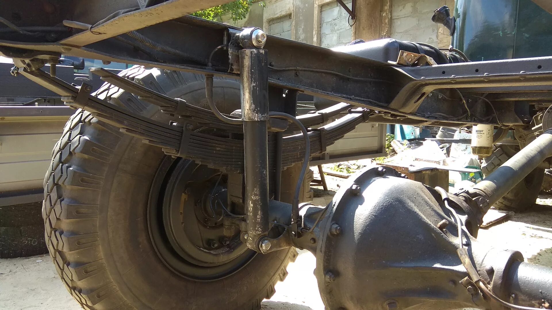 Передний мост газ садко. Задний мост газон некст. Задний мост газон некст. Задняя подвеска газон некст 10т. Задний мост газон некст 10 с пневмоподвеской.
