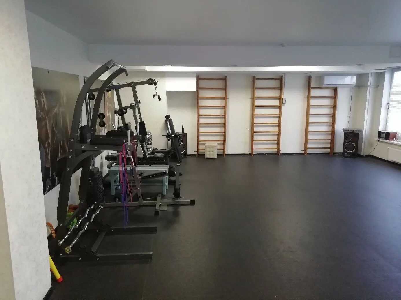 Волгоград улица донецкая 16а. Тайм волгоград. Дк time волгоград. Кафе в дк электроугли. Yk группа.