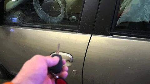 Как открыть рено дастер без ключа