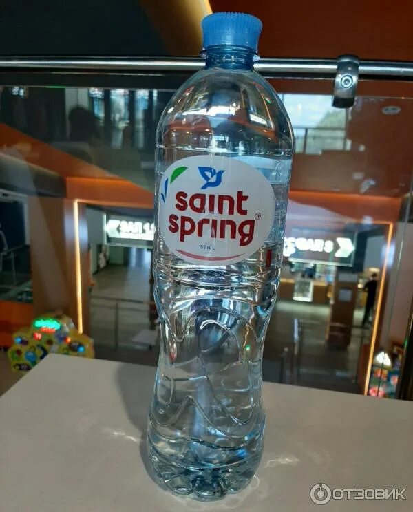 Спринг вода. Вода питьевая spring. саинт спринг вода. вода святой источник на английском. спринг газированная вода.