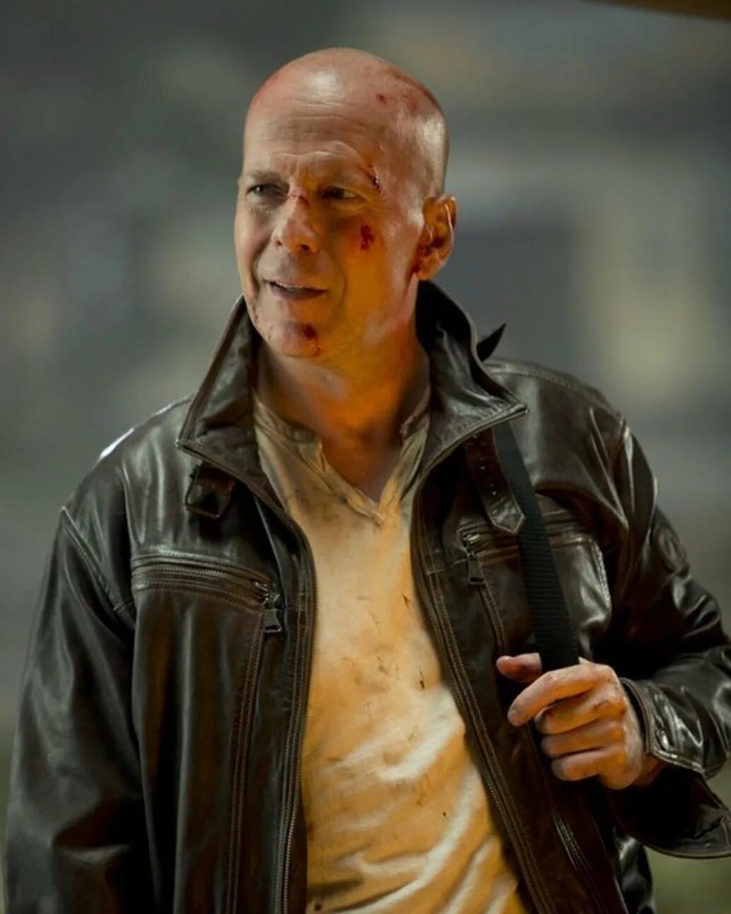 Уиллис снимется. Брюс уиллис. Уиллис снимется. Джон макклейн крепкий орешек 4. Брюс уиллис форсаж.