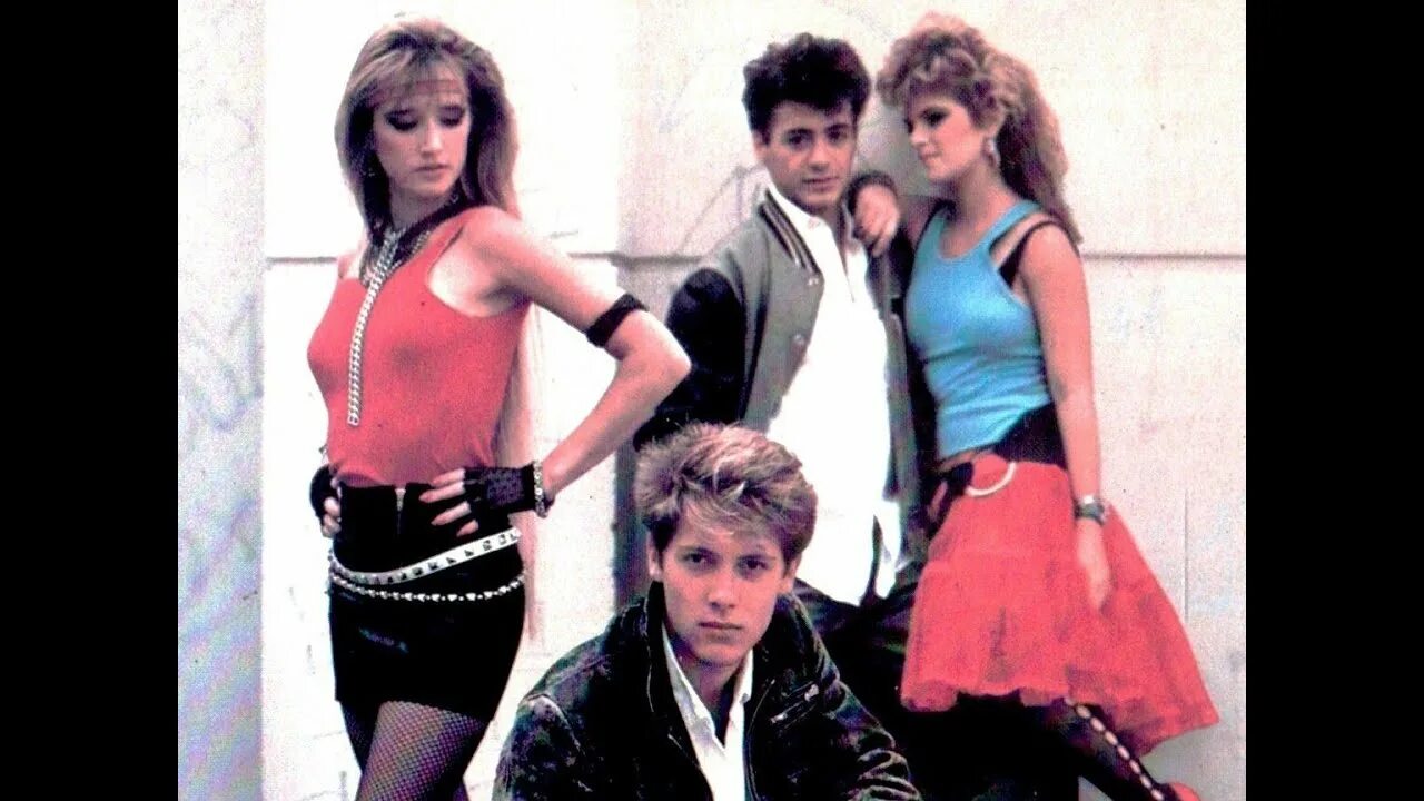 Стенка на стенку 1985. Стенка на стенку 1985. Стенка на стенку 1985. Стенка на стенку 1985. Стенка на стенку 1985.