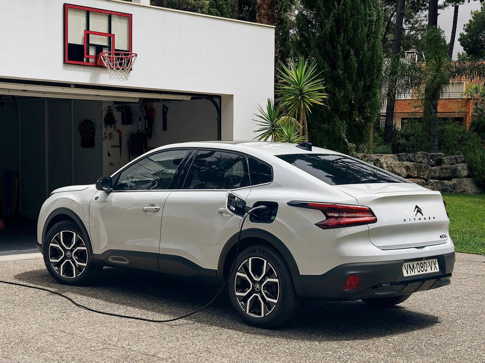 Новый ситроен 2022. Citroen c5 2022. Новый кроссовер ситроен 2022. Citroen x. Citroen 2022.