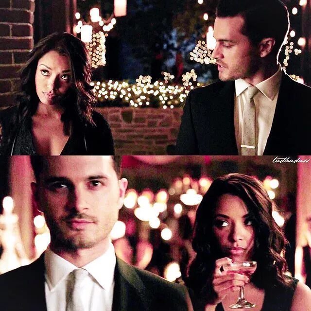 The way she looks at him. The way she looks at him. Бонни и энзо дневники. Брэдли джеймс и энджел колби. Элайзой тейлор и тим дикей.