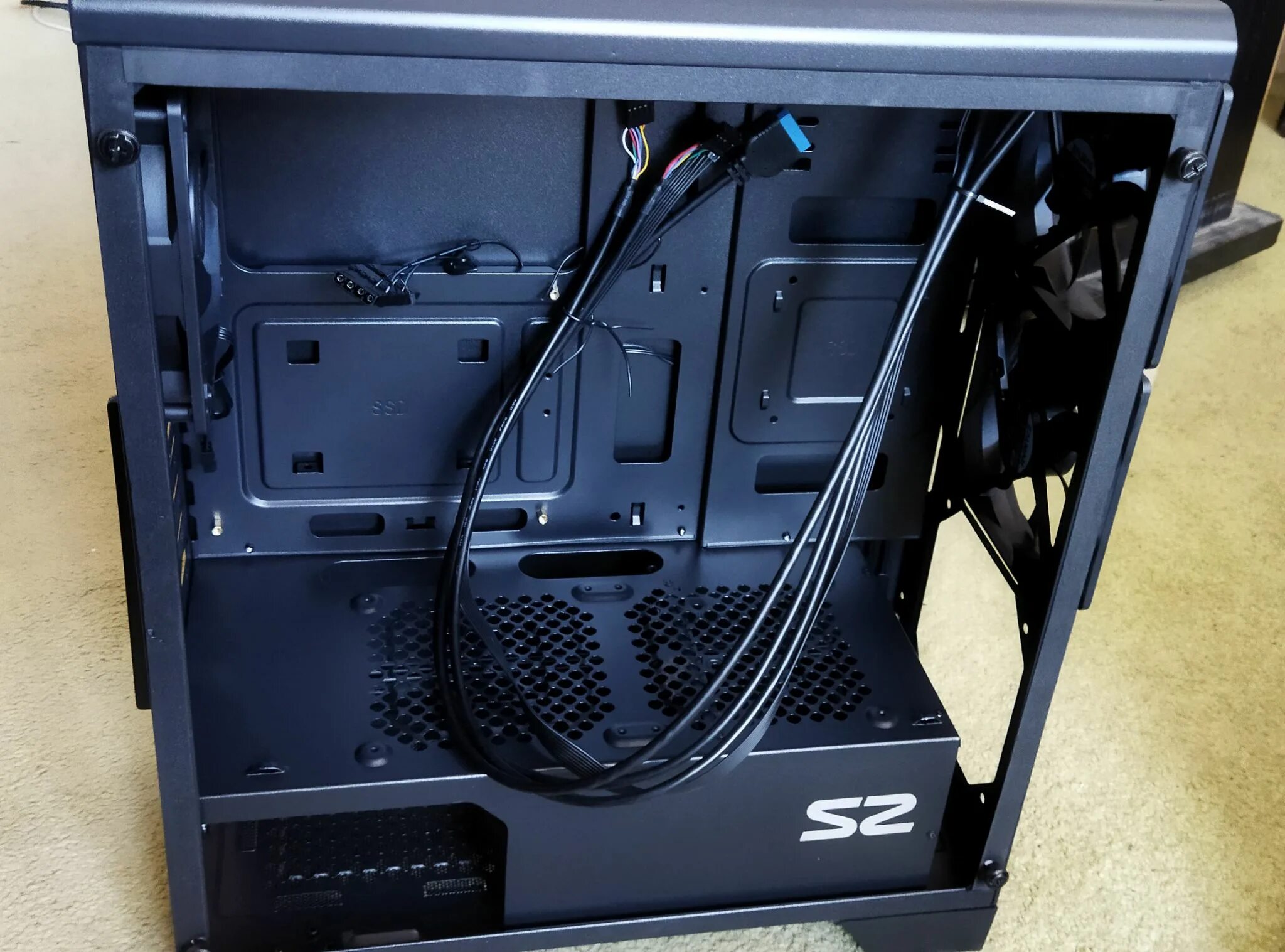 Корпус Zalman N4 REV1 б/БП Black купить Elmir - цена, отзывы, характеристики
