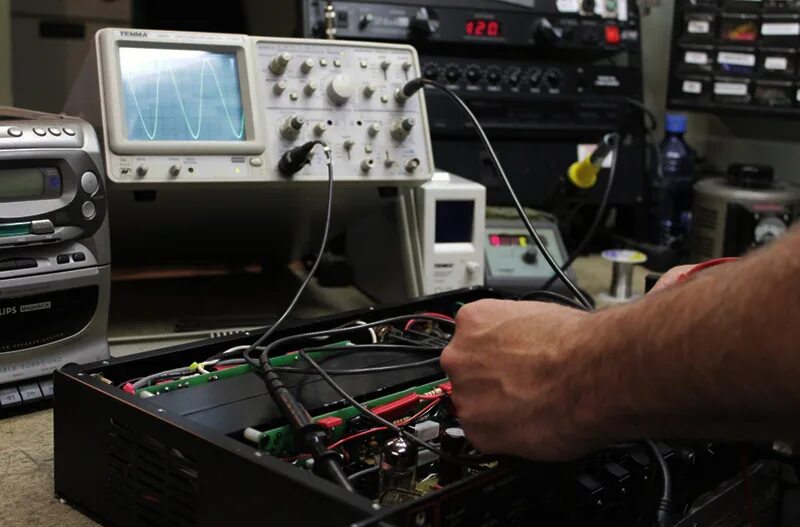 Радиотехнические устройства. Монтаж медицинского оборудования. Комплекс для ремонта форсунок common rail cristina-special. Аппаратура оборудование ремонт. Skf tksa 11.