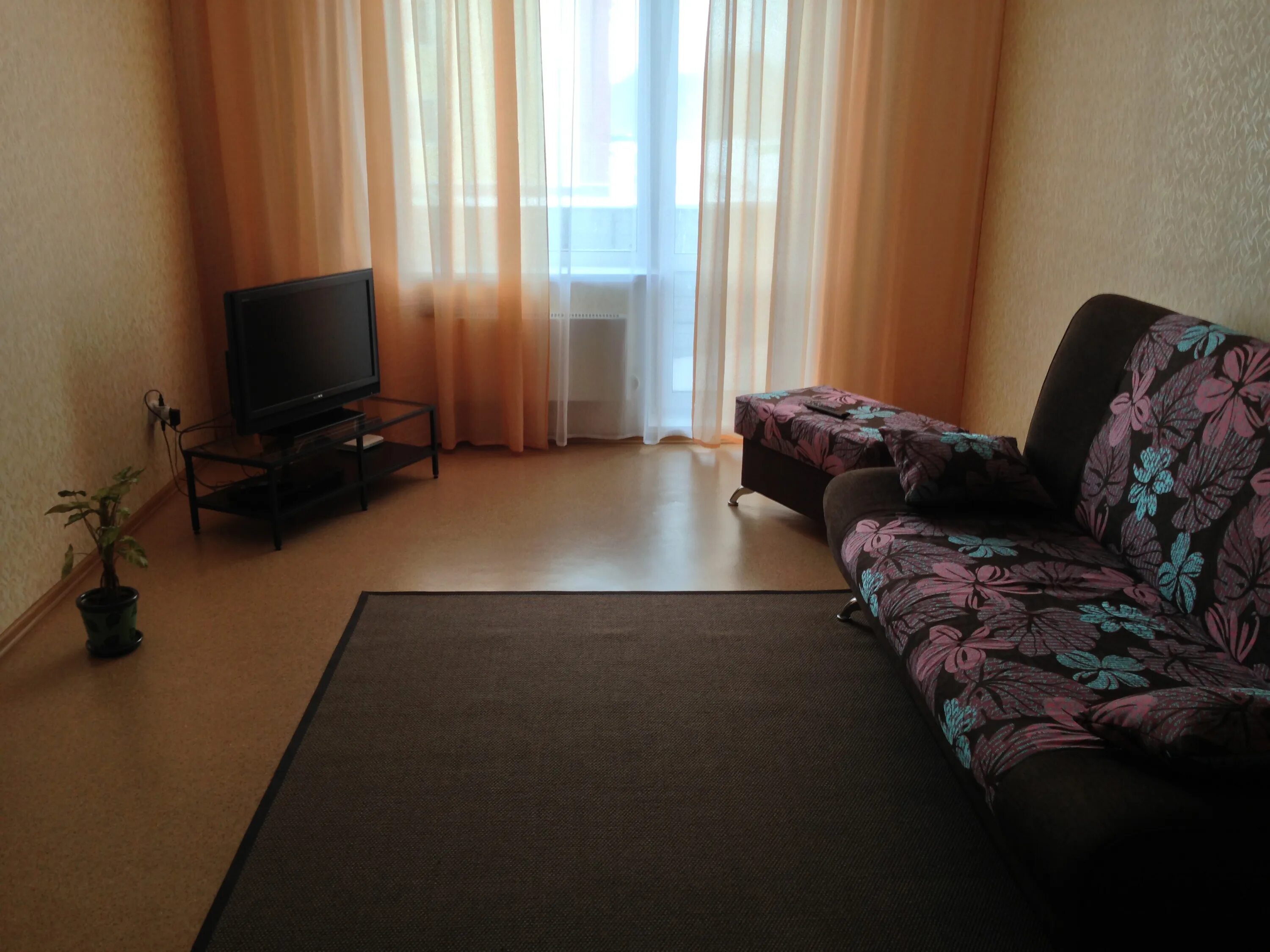 Ковров ул восточная 47. Однокомнатные квартиры в юрге. Юрга сниму квартиру однокомнатную. Юрга сниму квартиру однокомнатную. Юрга недвижимость квартиры.