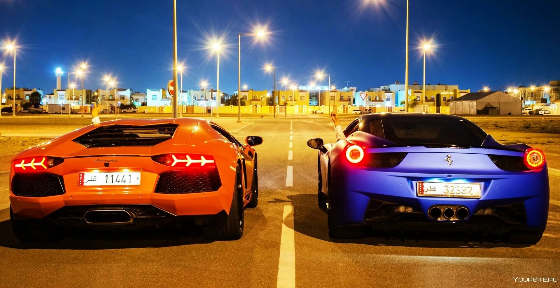 Ferrari vs Lamborghini. Феррари против Ламборджини. Lamborghini vs Ferrari 458. Bugatti Veyron vs Lamborghini Aventador. Сектор лучшее тачки