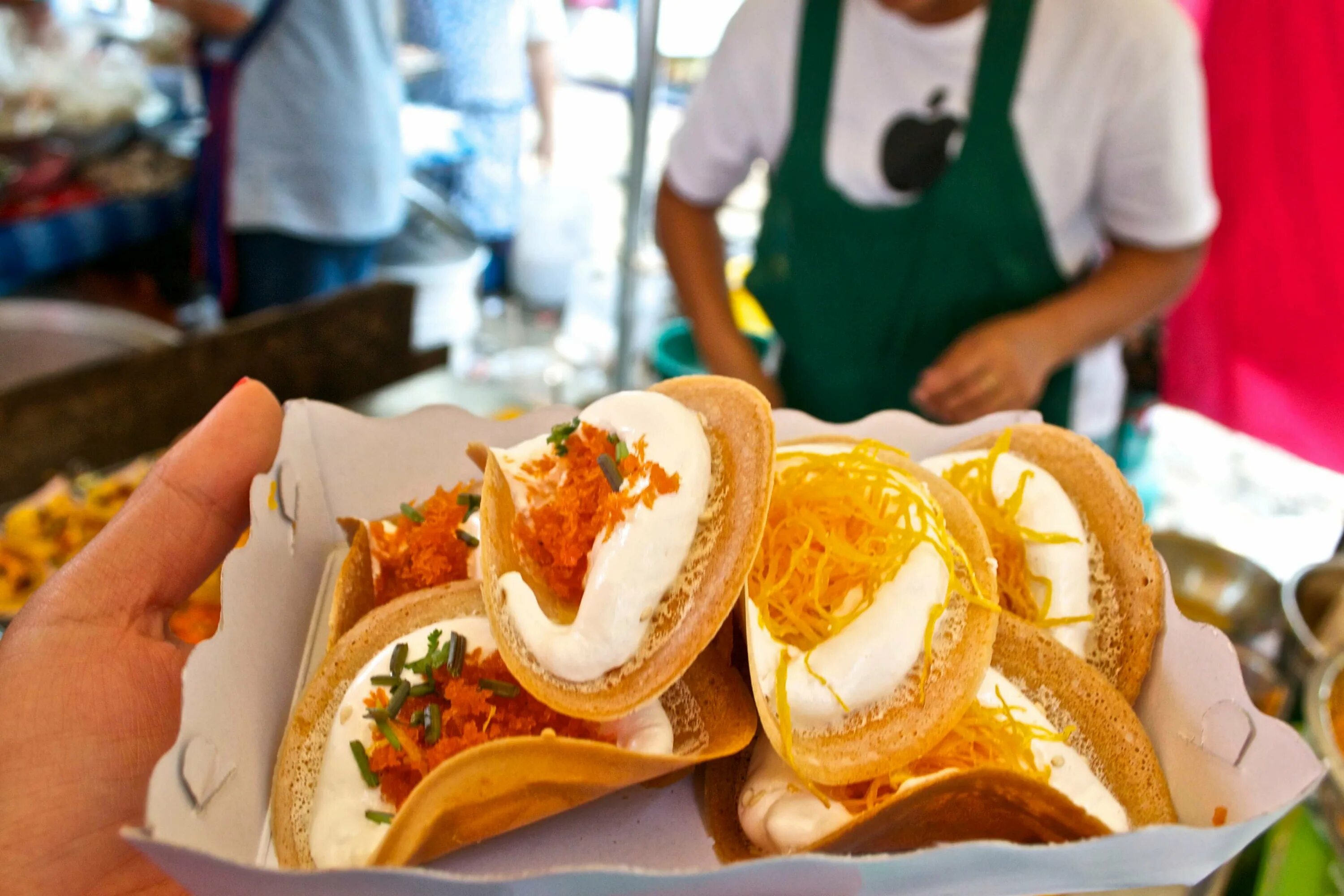 Фаст стране. Бангкок стрит фуд. Уличный фаст-фуд(Street food). Уличная еда (Street food). Уличный стрит фуд Италии.