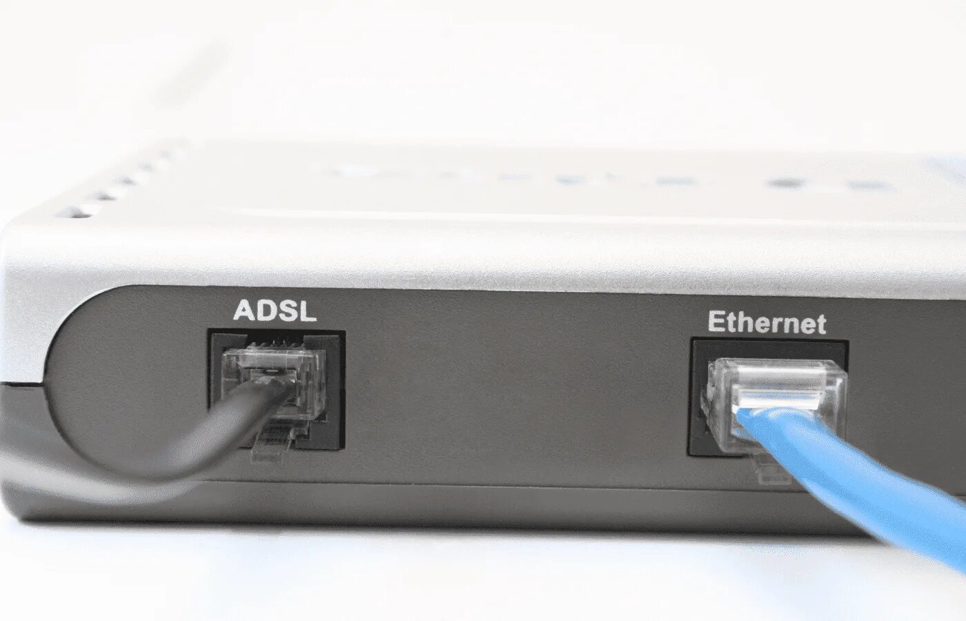 Загрузка ethernet. Adsl модем lan. adsl или ethernet. ethernet cable to adsl modem. dsl ethernet.