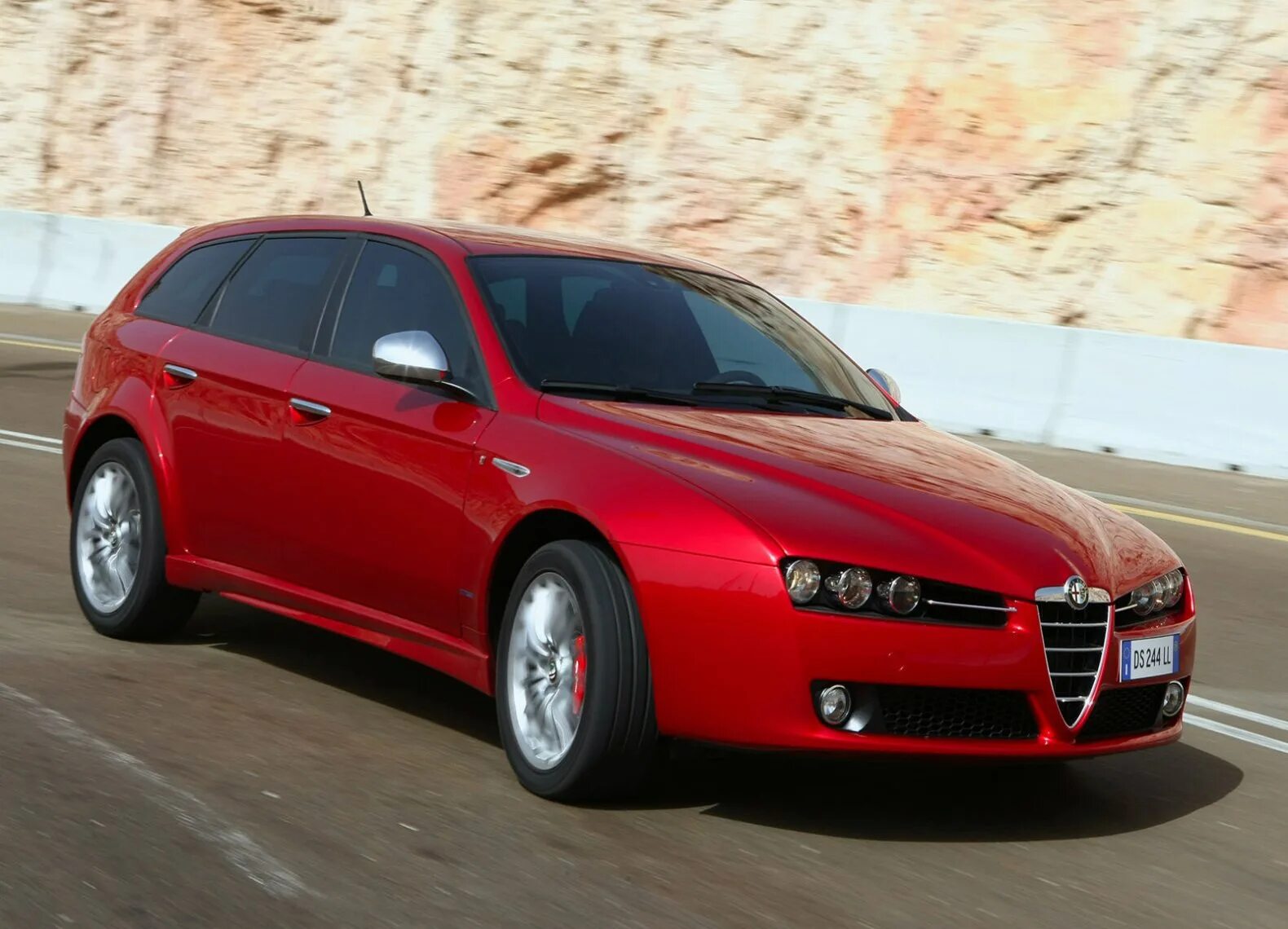 Альфа ромео бу. Alfa Romeo 159 Sportwagon. Alfa Romeo 159 Sportwagon ti. Альфа Ромео 159 универсал. Alfa Romeo 159 ti.