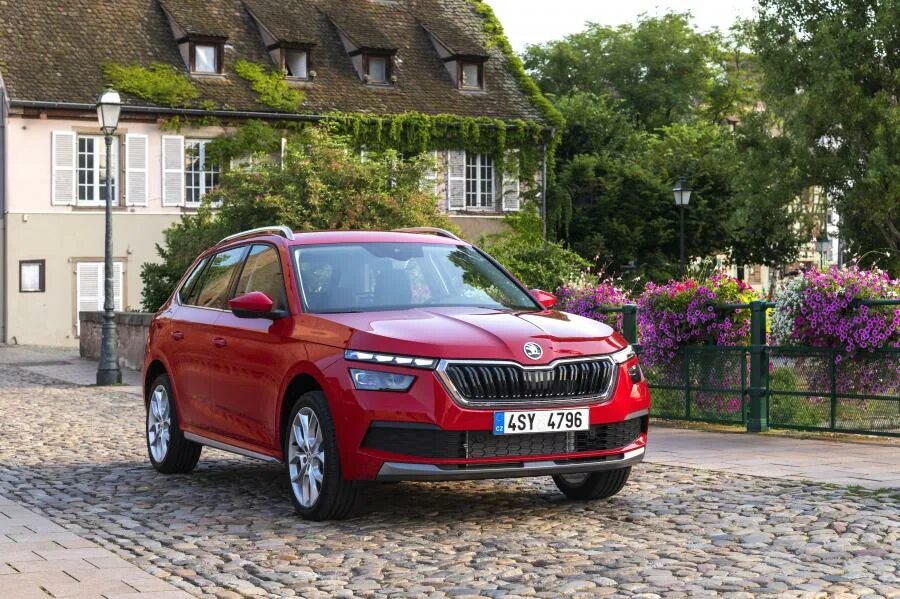 0 tsi skoda. Kamiq 1. 0 tsi skoda. «паркетник» skoda kamiq. Skoda kamiq 2023.