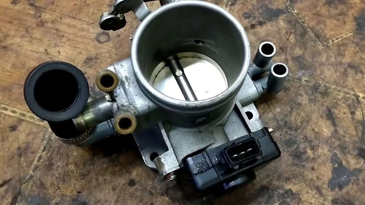 Датчик дроссельной заслонки бмв е36. Потенциометр дроссельной заслонки бмв е36. Датчик дпдз e34. Потенциометр дроссельной заслонки бмв е36. Датчик положения дроссельной заслонки бмв е39.