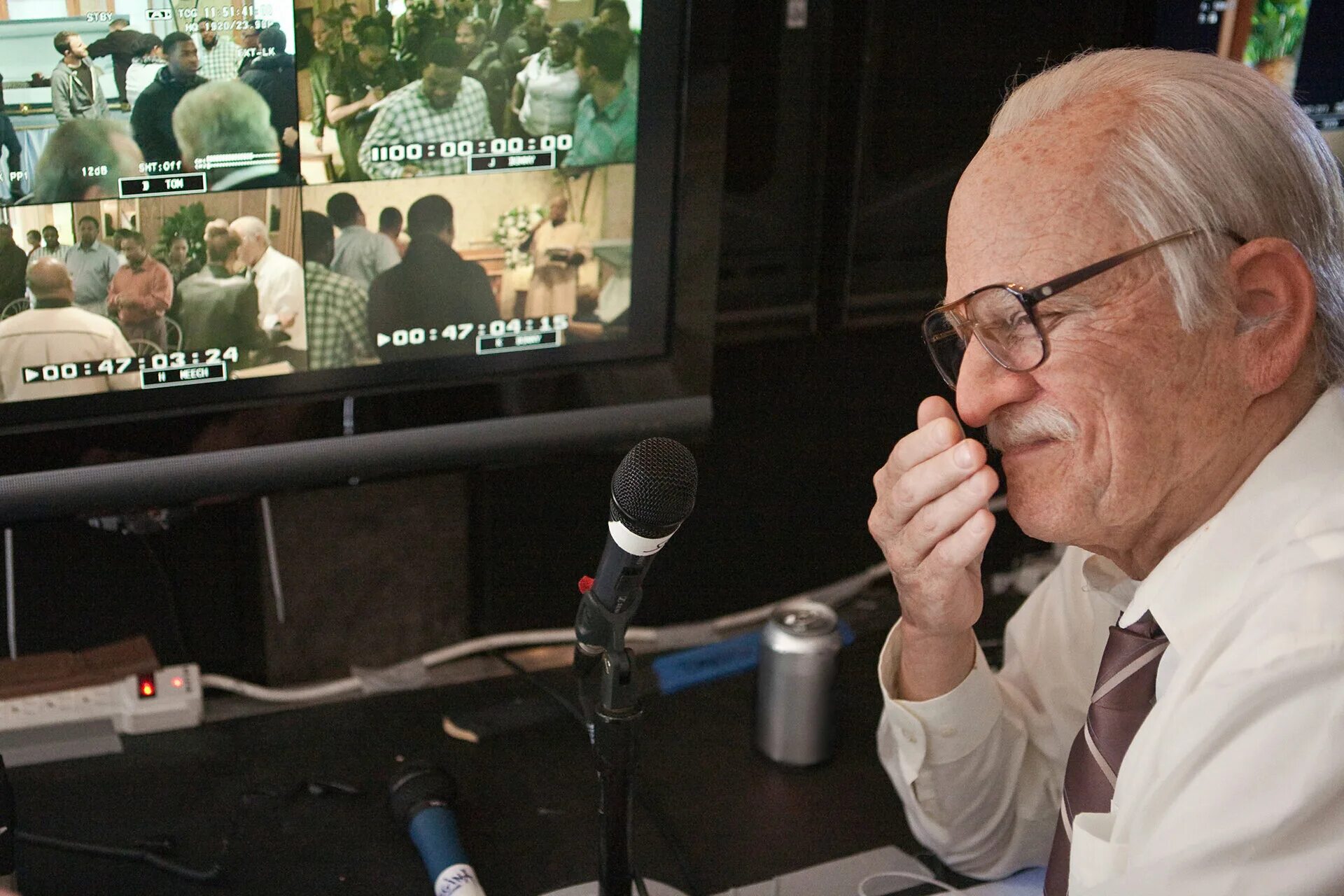 Джонни ноксвилл дедушка. Джонни ноксвилл дедушка. Несносный дед ноксвилл. Ноксвилл несносный дед джонни ноксвилл. Дед 2013.