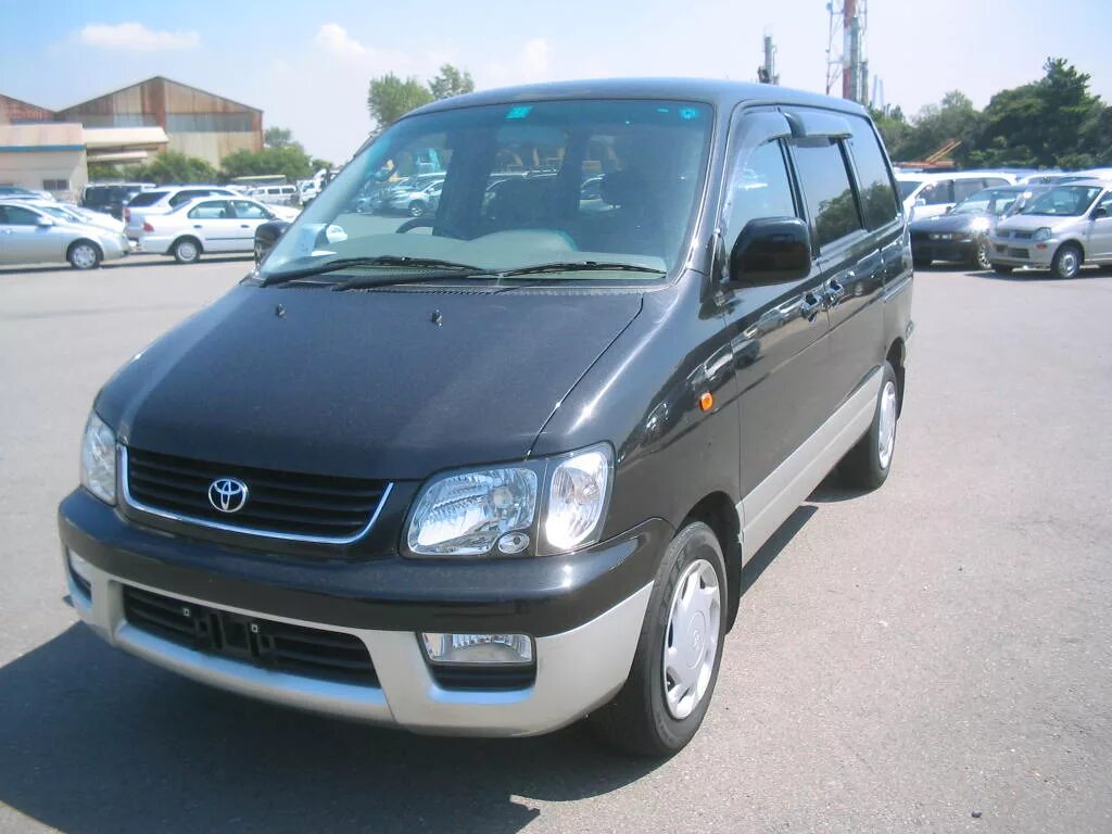 Таун айс 2000. Тойота Lite Ace Noah 2000. Тойота Lite Ace Noah. Toyota LITEACE Noah. Toyota Lite Ace Noah 2001.