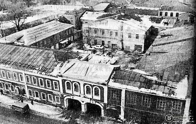Первая городская орехово. Казармы орехово-зуево. самомазка орехово-зуево. морозовские казармы орехово-зуево. орехово-зуево казармы саввы морозова.