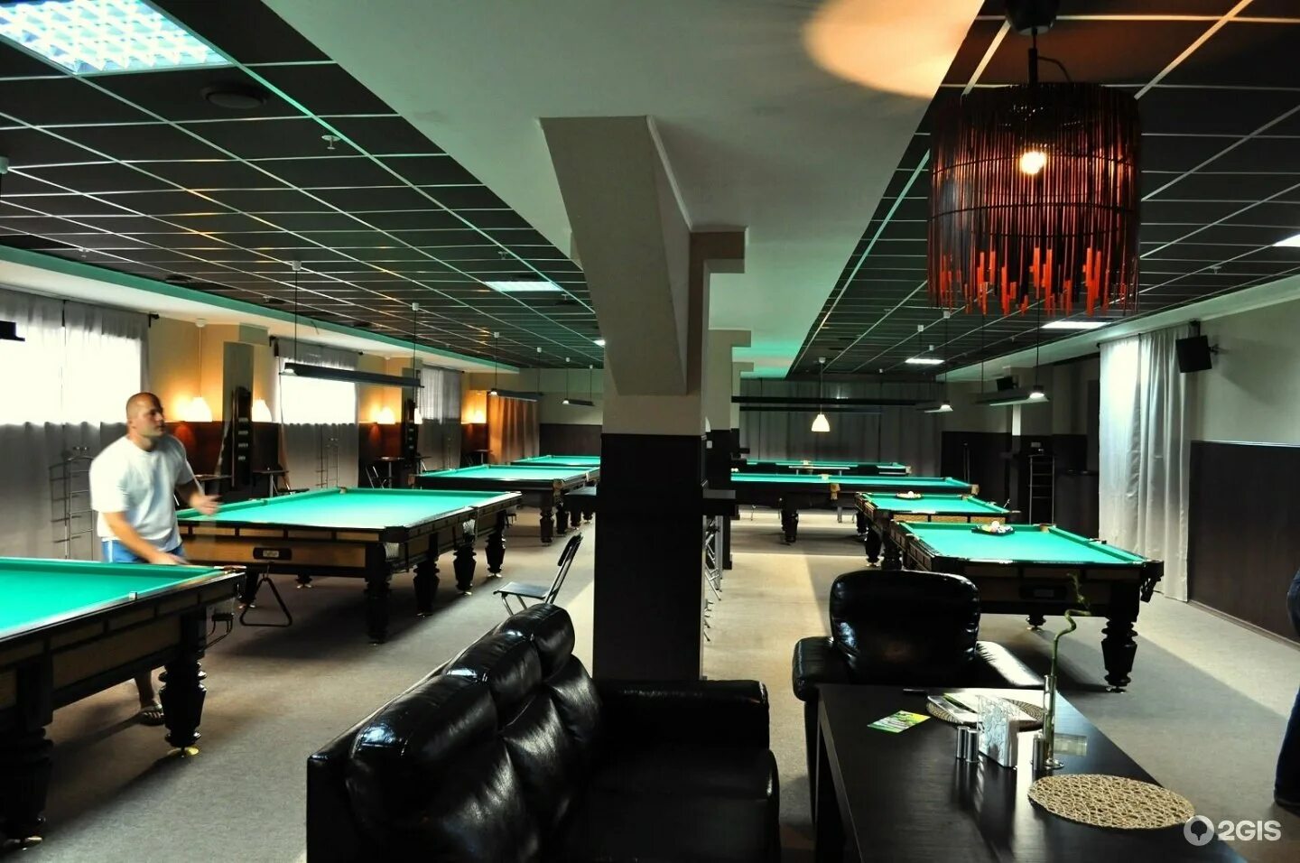 Тольятти бильярдный клуб. Бильярдный клуб бамбук тольятти. Ак барс бильярд тольятти. Тольяттинские бильярдисты. Бильярд тольятти.