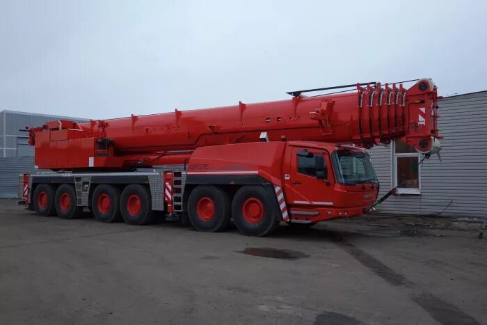 Кран 300 тонн. Кран либхер 300. Grove gmk 6300. Grove gmk 6300l. Кран либхер 1300 тонн.