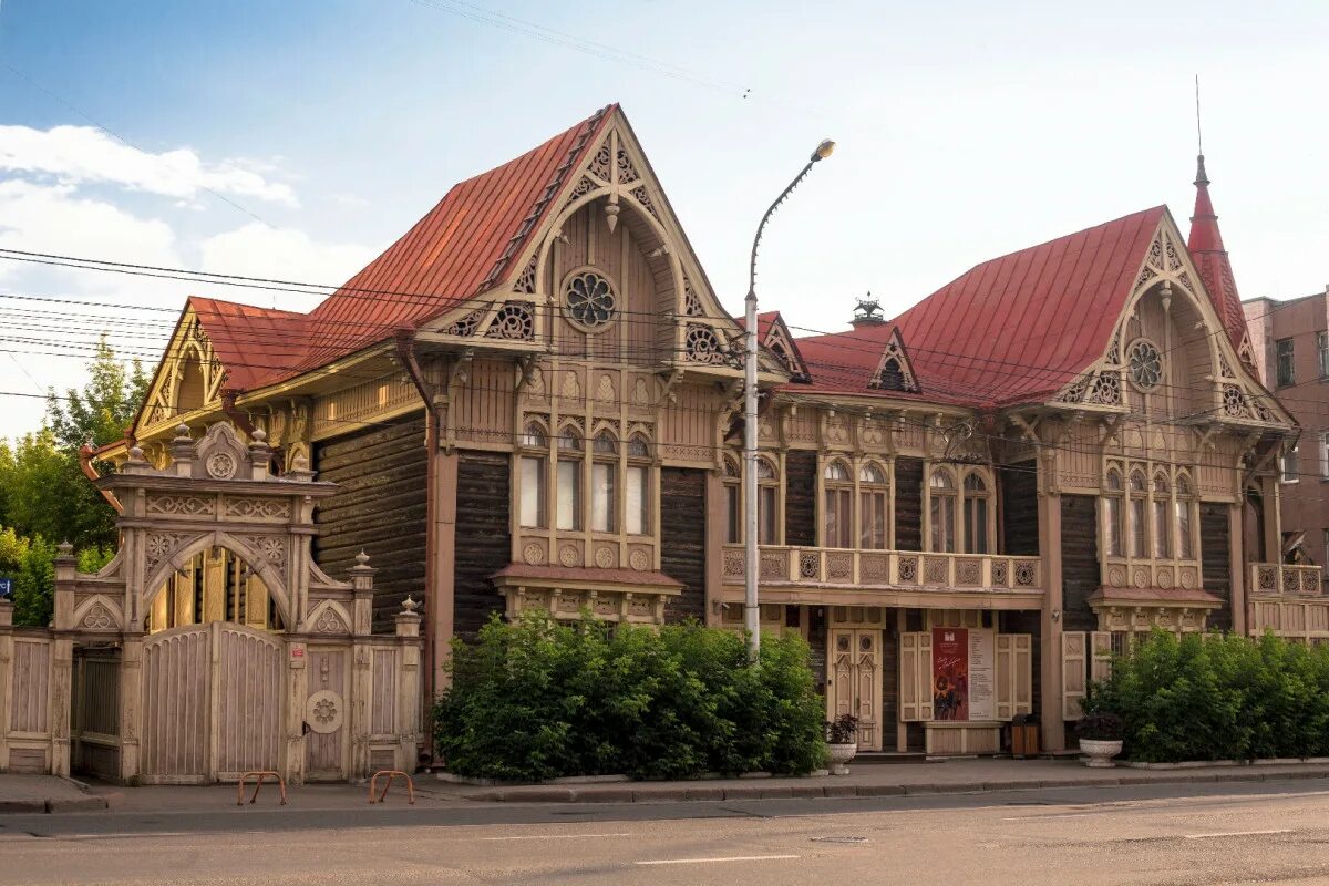 деревянный дом красноярск. высокие здания красноярска. элитное жилье. литературный музей (дом цукерман), ул. лучший дом красноярска.