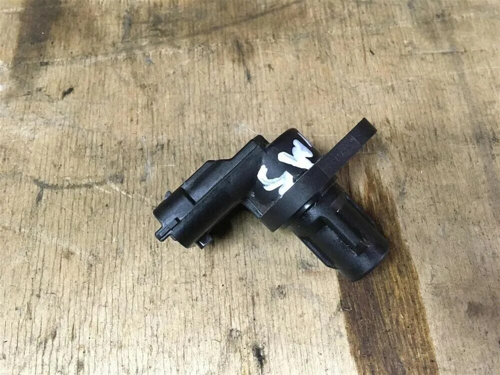 6. Датчик распредвала форд фьюжн 1. Датчик положения распредвала форд. 6 100. Ys6a12k073ab.