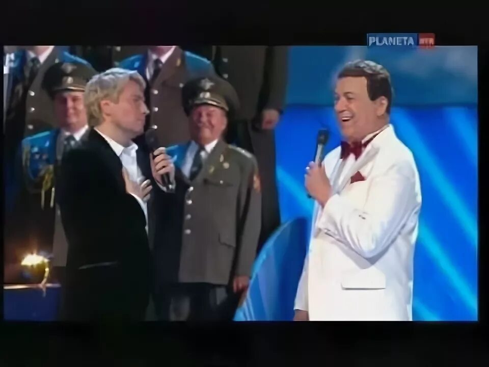 Хава нагила кобзон. Смуглянка иосиф кобзон. иосиф кобзон хава нагила. басков и кобзон.