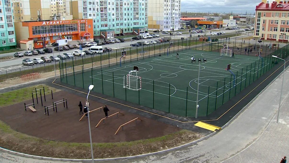 Пермская 23а нижневартовск. Дворец спорта югра излучинск. Ветеранов 58 спорткомплекс. Октябрьский фок улица. Пермская 23а нижневартовск.