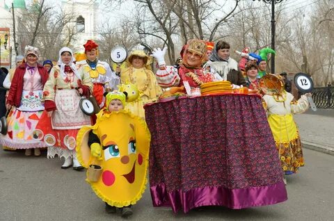 Персонажи праздников