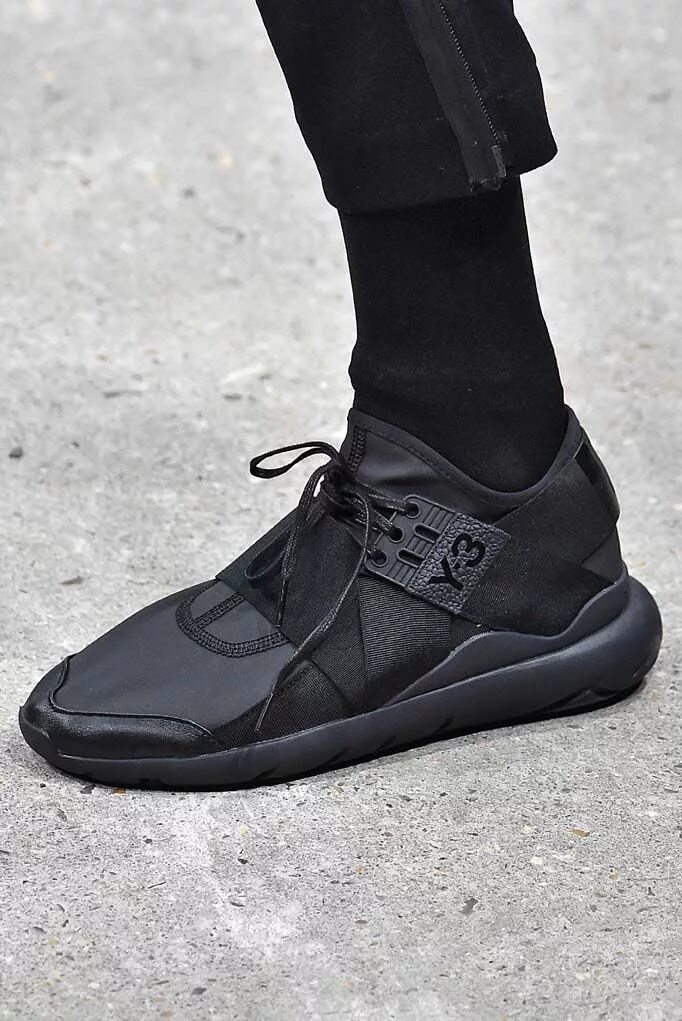 Y3 adidas yohji yamamoto. Кроссовки adidas y-3 men ryo. Y 3 man. Adidas y3 kaiwa. Y 3 man.