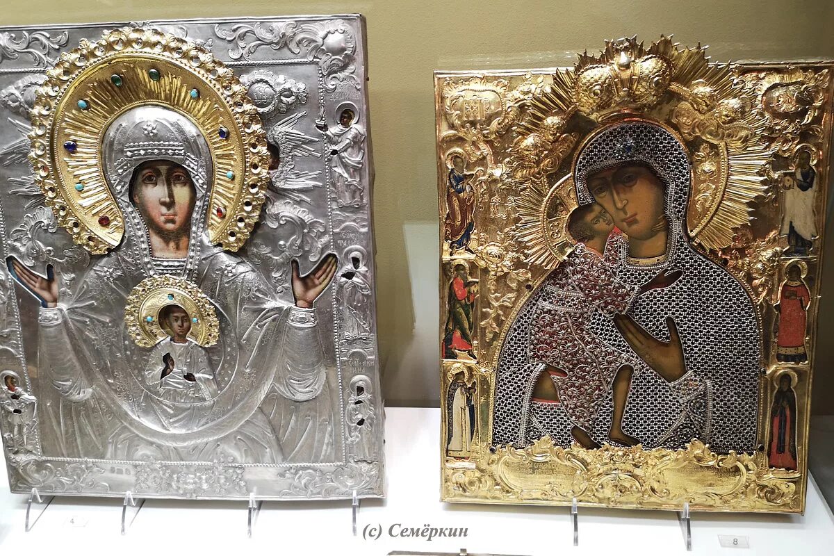 дорогой оклад иконы. икона казанской божьей матери серебрянный оклад 19 век. орест курлюков иконы богоматерь казанская. икона спас вседержитель в серебряном окладе 19 век. икона господь вседержитель эмаль 84.