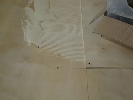 Под двумя слоями