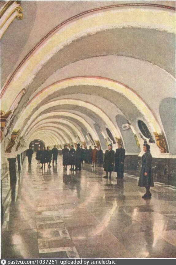 Режим работы станции метро площадь восстания. Ленинградский метрополитен 1955 площадь восстания. метро площадь восстания 1955. вестибюль площадь восстания 1955. станция метро площадь восстания 1955.