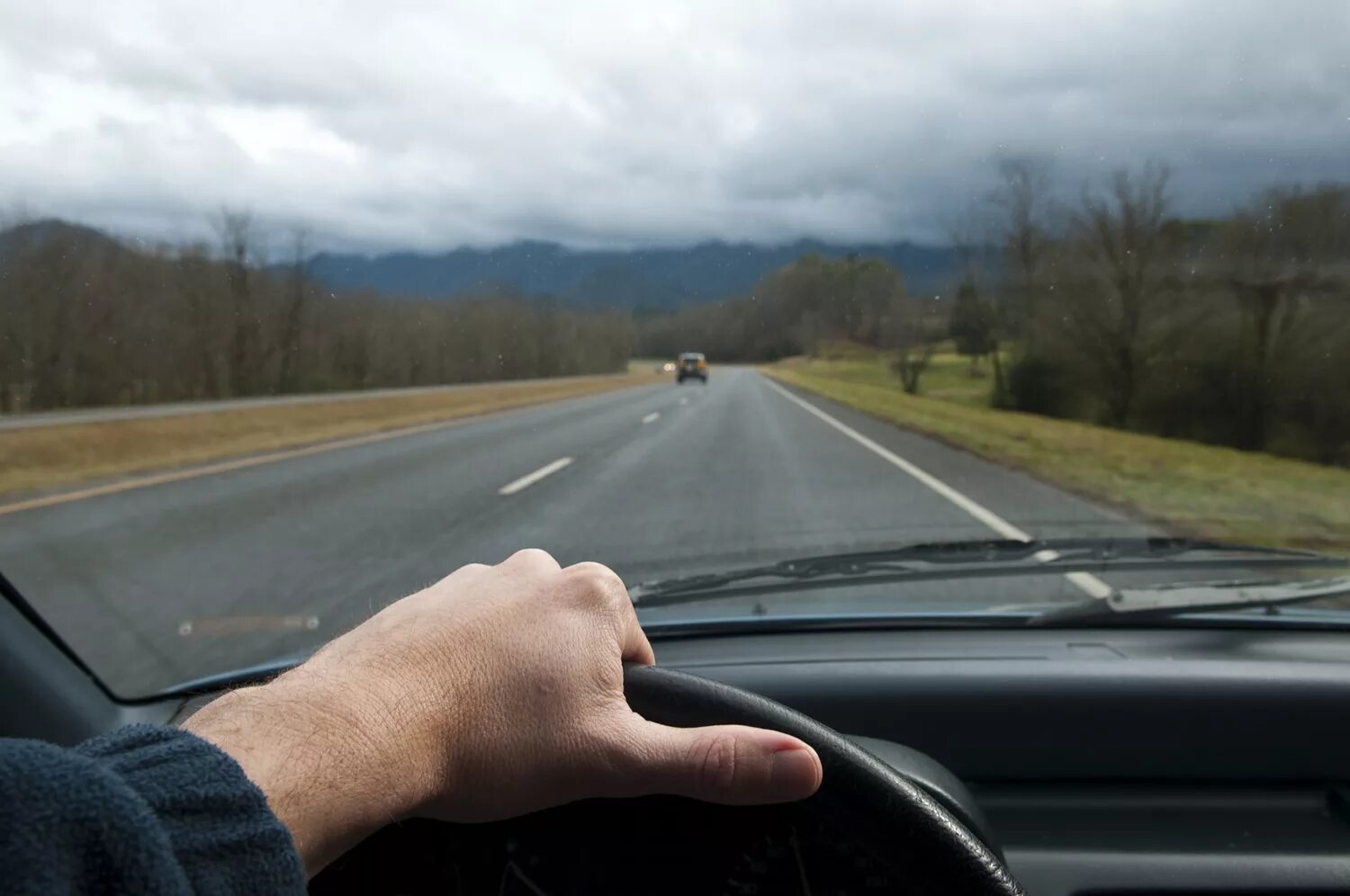 Highway car Driving. Car inside view. Картинка дорога за рулем. Car on the Side of the Road.