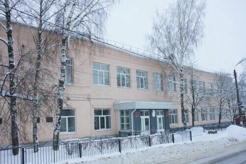 Читинский техникум железнодорожного транспорта. Мариинская женская гимназия архангельск. Сельскохозяйственный техникум вологда. Выпускники иркутского авиационного техникума 1989 года. Пермский авиационный техникум выпуск 1990.