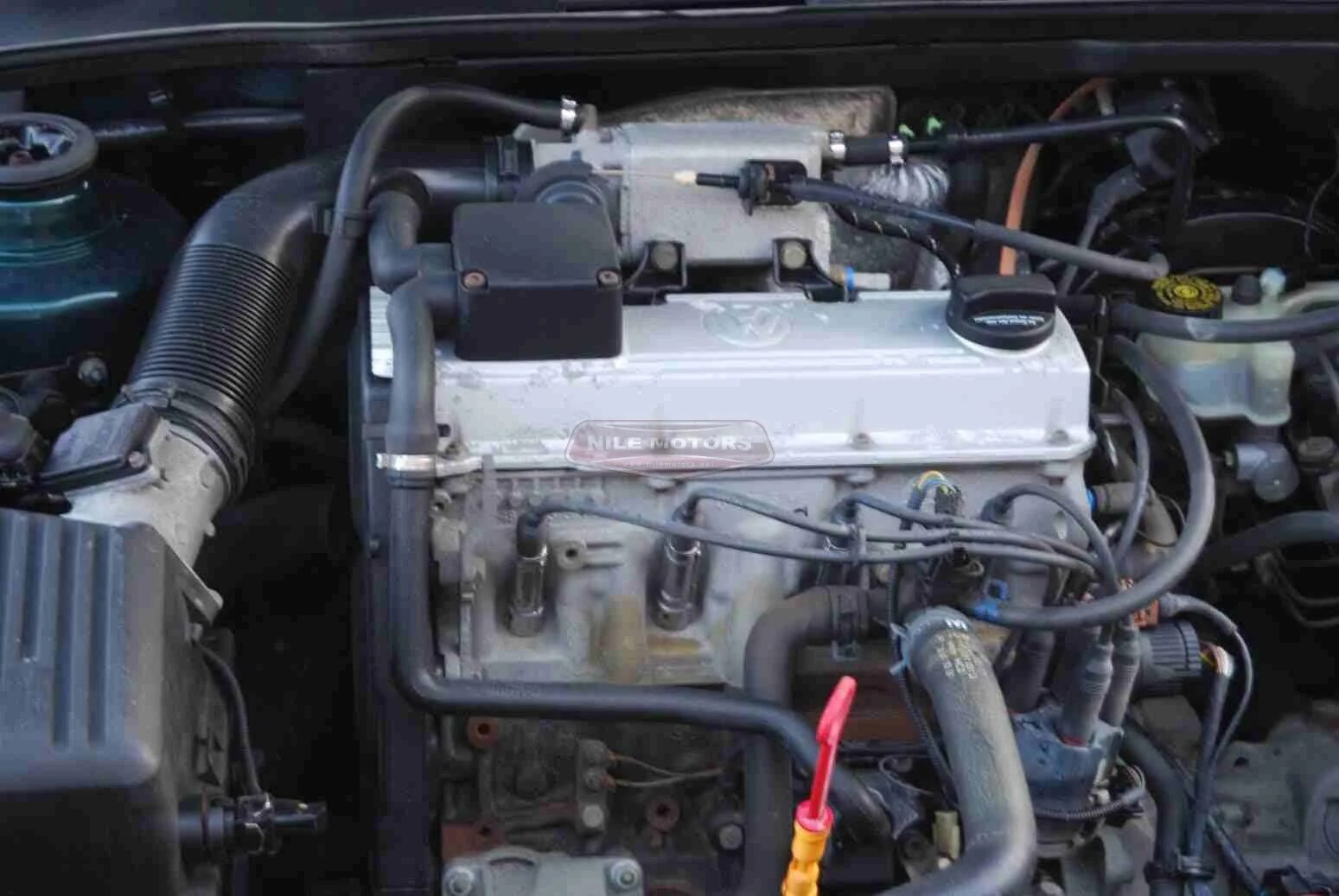 2.0 115 л с. Passat b3 мотор 2e. Фольксваген б3 двигатель 2е. VW Passat b3 2.0 2e. Двигатель 2е Фольксваген Пассат.