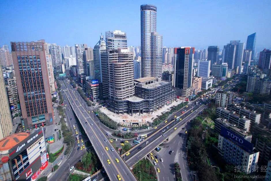 чунцин город в китае. нью йорк старинные улочки. какая самая 1 улица. какая самая 1 улица. самый большой город китая чунцин.