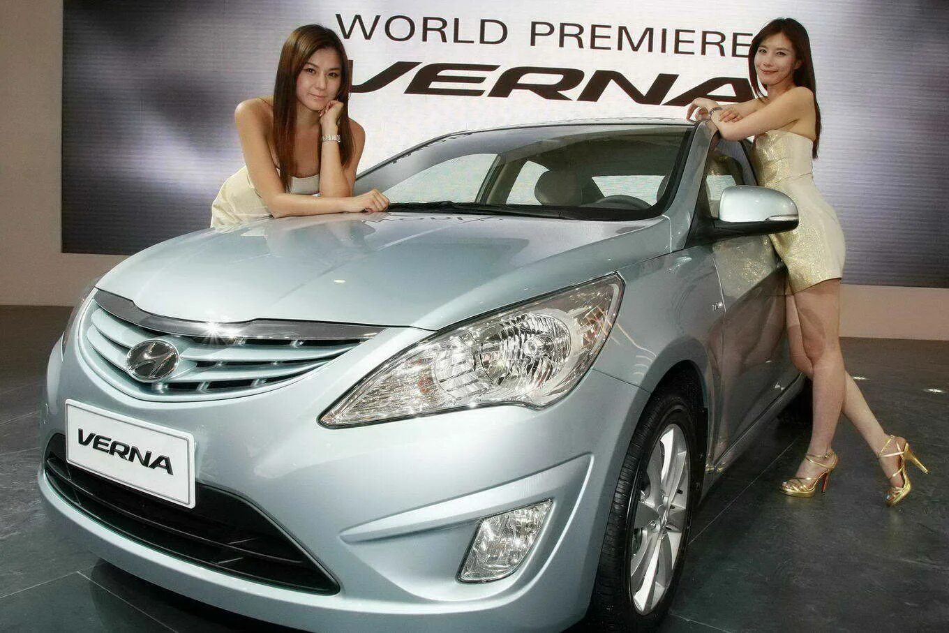 Южная корея полиция авто. Хендай верна 2012. Проверить корейские авто. Проверить корейские авто. Проверить корейские авто.