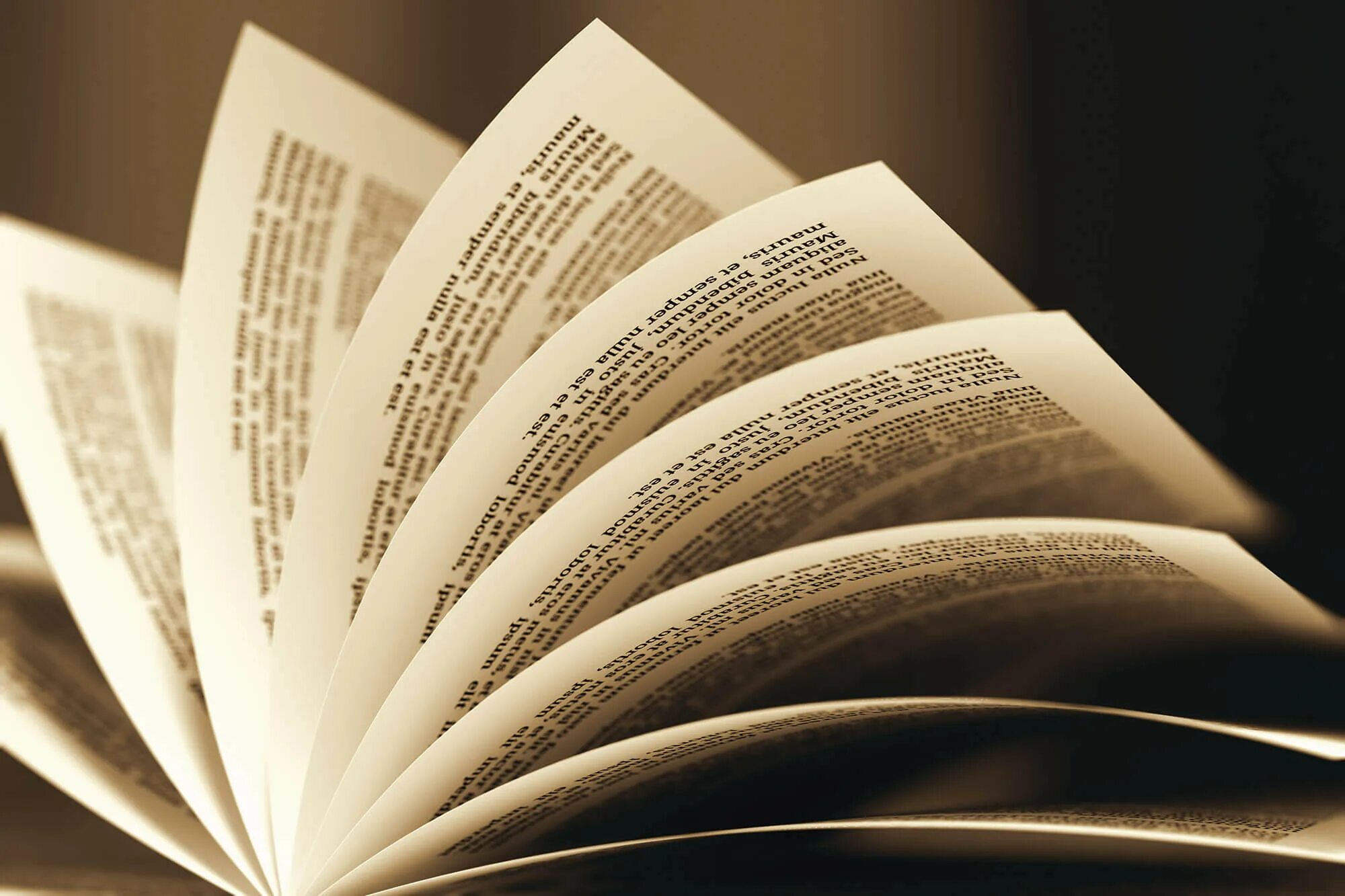 Цифры из страниц книги. Страница книги. книжная страница. перелистывание страниц книги. лист книги.
