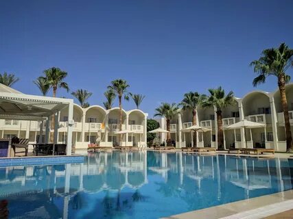 Oasis beach