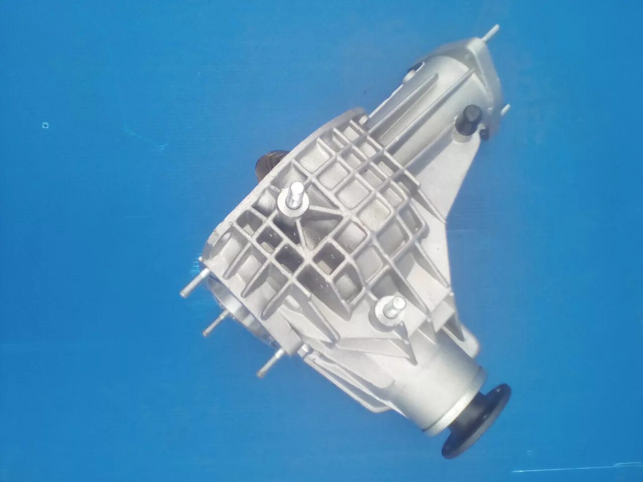 Передний редуктор ваз 2121. Редуктор моста нива 2121. Редуктор 2121. Редуктор переднего моста 2121 (гл. Редуктор переднего моста нива 2121.