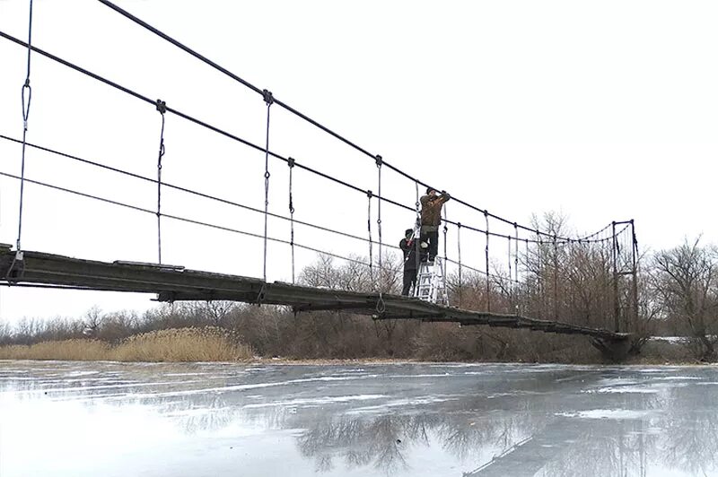 Рамно подвесной мост 3.303 1 54. Ашмарино мост подвесной. семикаракорск подвесной мост. мост кондома ашмарино. подвесной мост в семикаракоры.