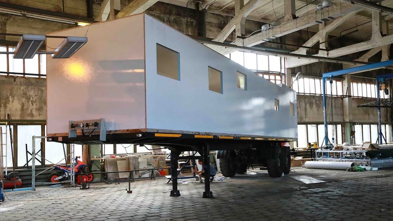 Автодом полуприцеп. Камаз 4326 автодом. автодом полуприцеп камаз. камаз 8х8 автодом. жилой модуль на газ садко.