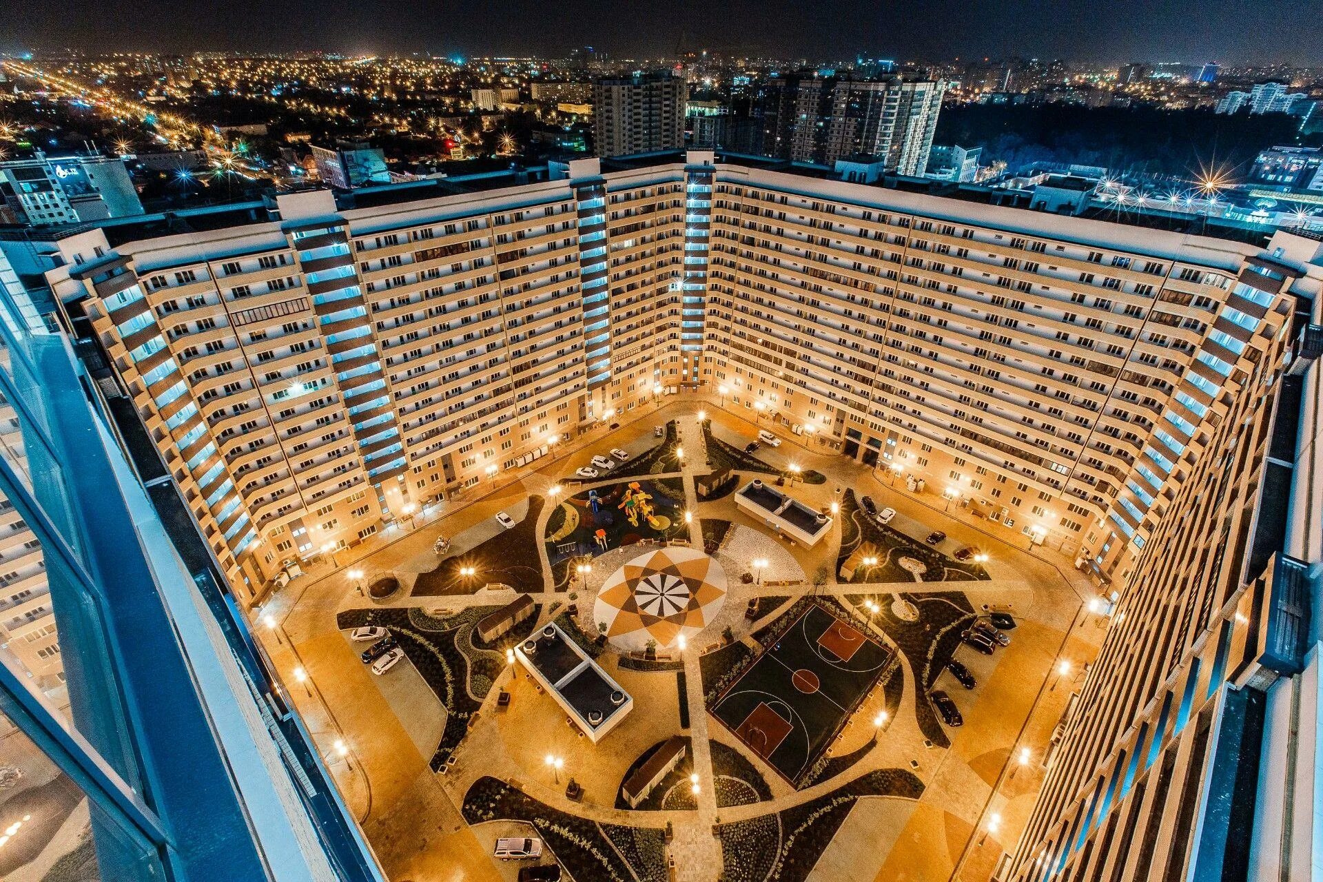 Жк центральный на буденного 129. Квартира жк центральный краснодар. Квартира жк центральный краснодар. Квартира жк центральный краснодар. Жк центральный краснодар.