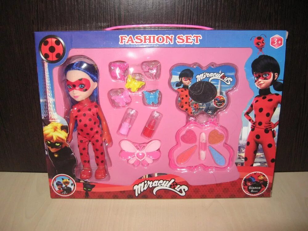 Детская косметика с леди баг детская которая на лицо наносится. Конфетка косметика для девочек. Косметический набор для девочки леди баг. Косметика леди баг. Набор косметики леди баг.