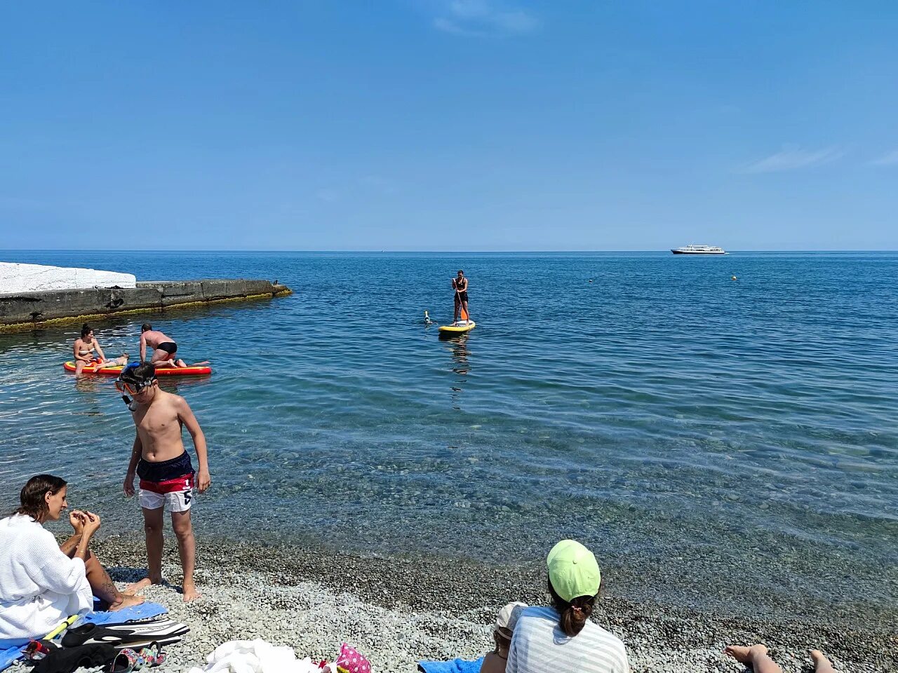 Орбита-1 адлер. Крым море дети. Море 2023 крым ялта. Отдыха море 2022. Крым 2022.