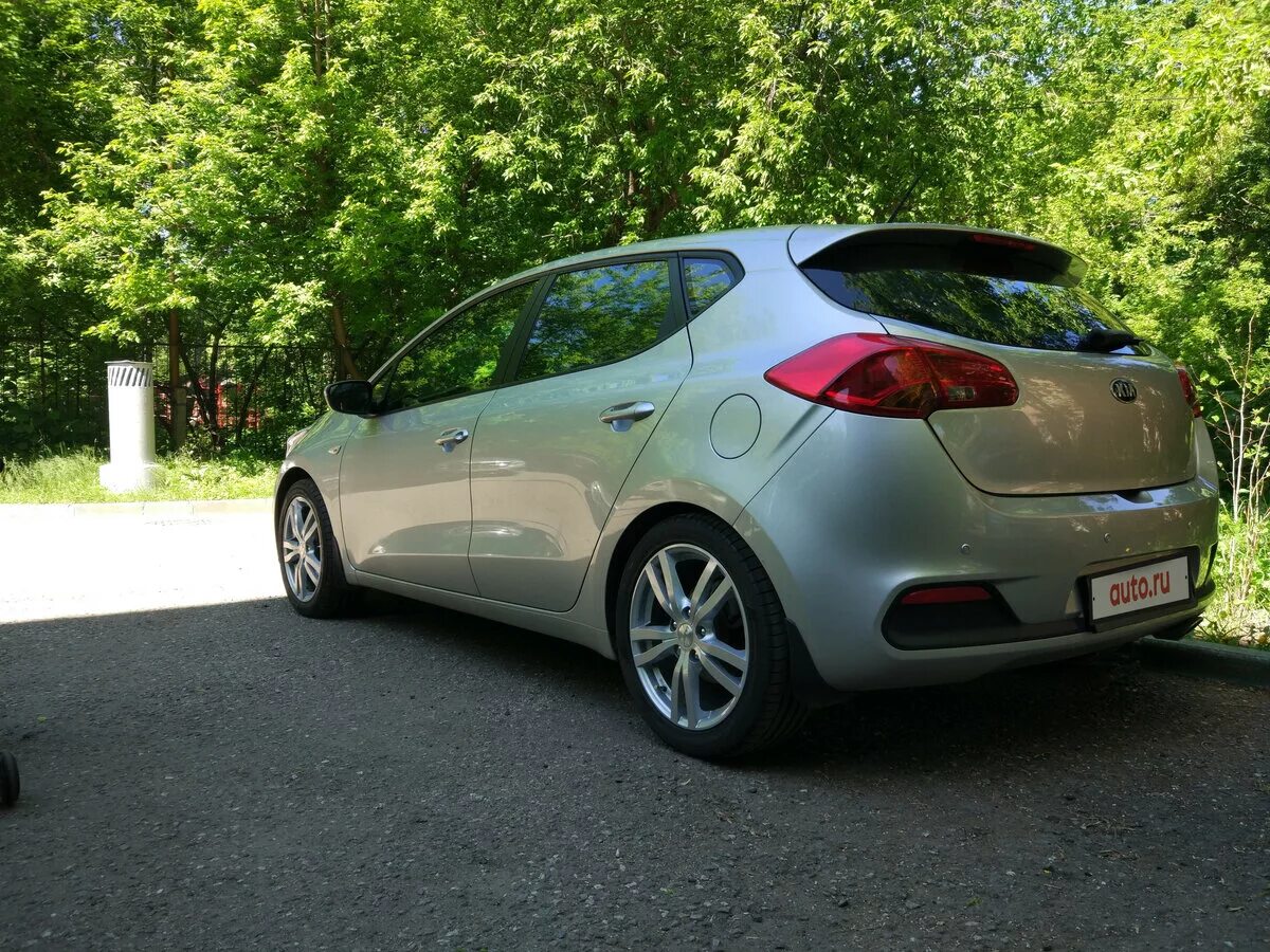 Киа Ceed 2015. Kia Ceed 2015 хэтчбек серебристый. Kia Ceed 2 2015. Кия СИД 2015 хэтчбек. Кия сид 2015 год