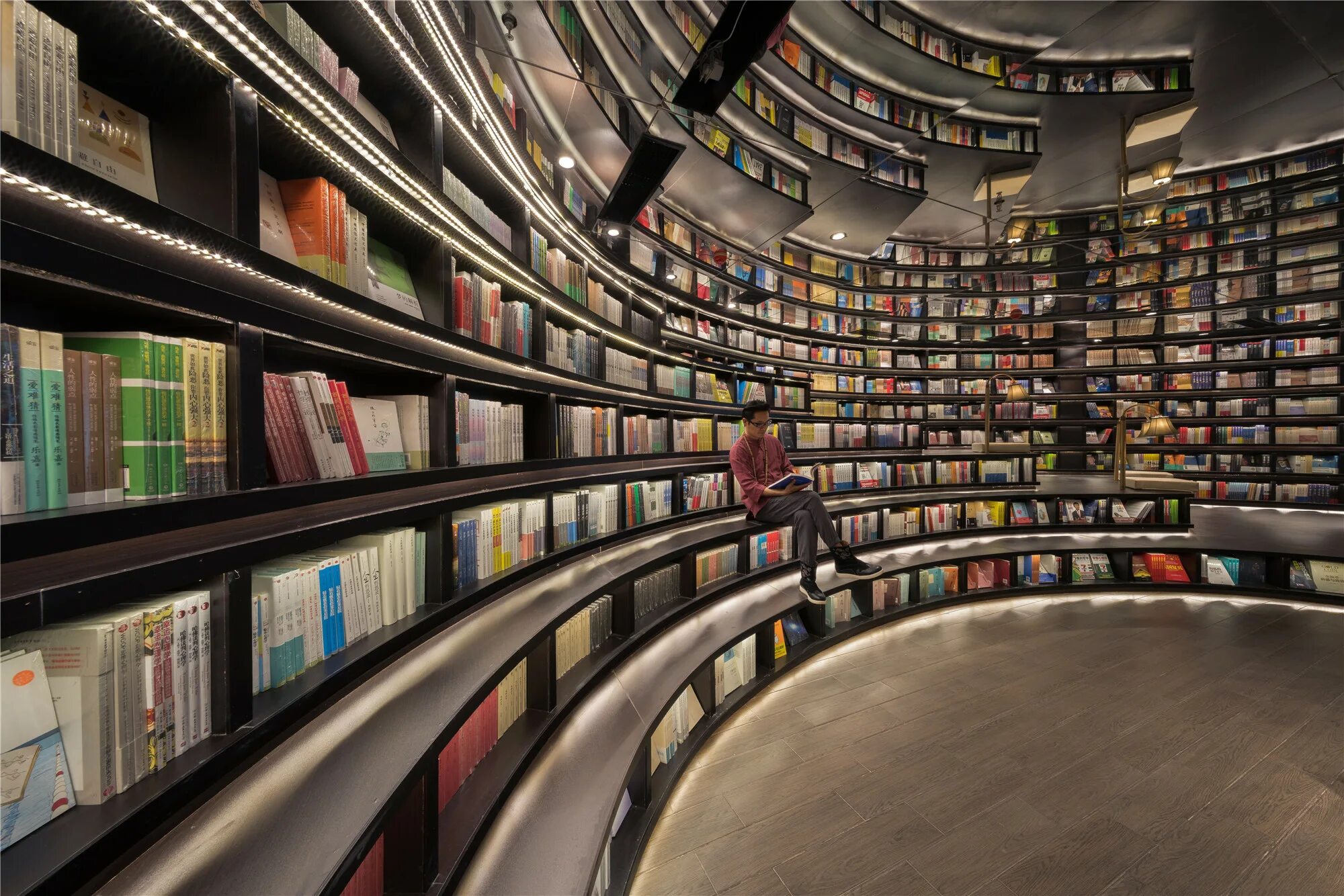 Самые популярные книжные магазины. Zhongshuge bookstore, Ханчжоу, Китай. Книжный магазин Zhongshuge-Hangzhou. Современная библиотека. Необычные библиотеки.