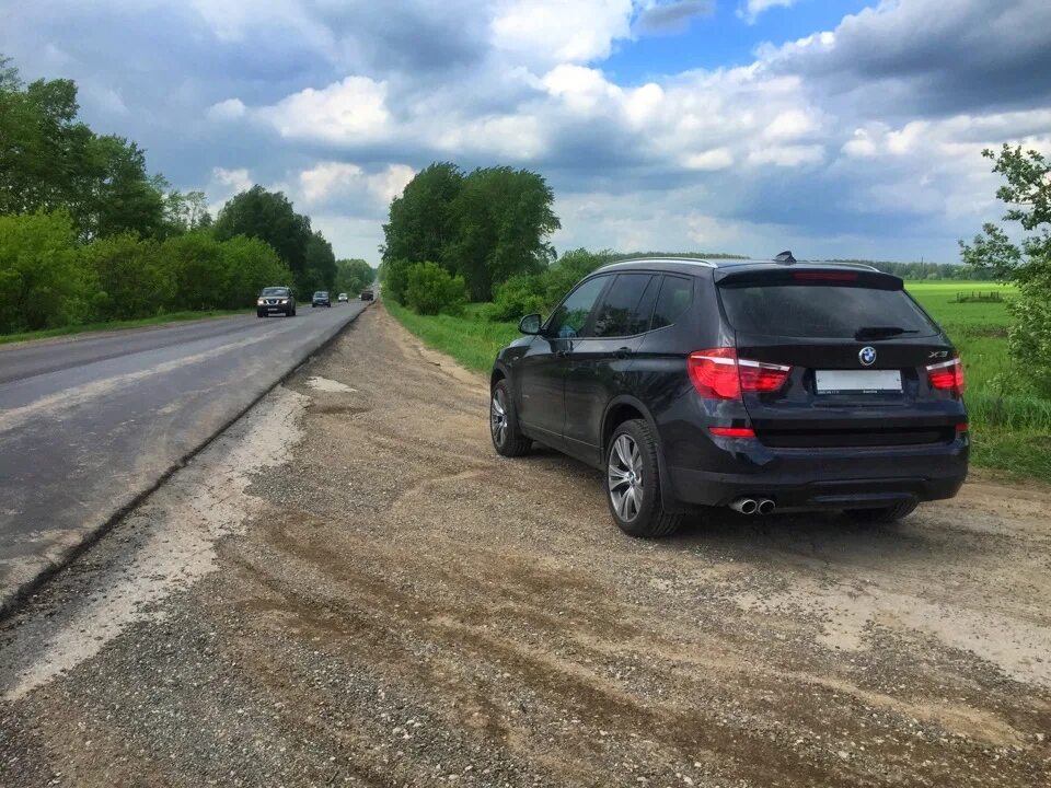 0d. Bmw x3 e83 2004-2010. Bmw x3 drive2. 0 дизель. X3m vs glc amg.
