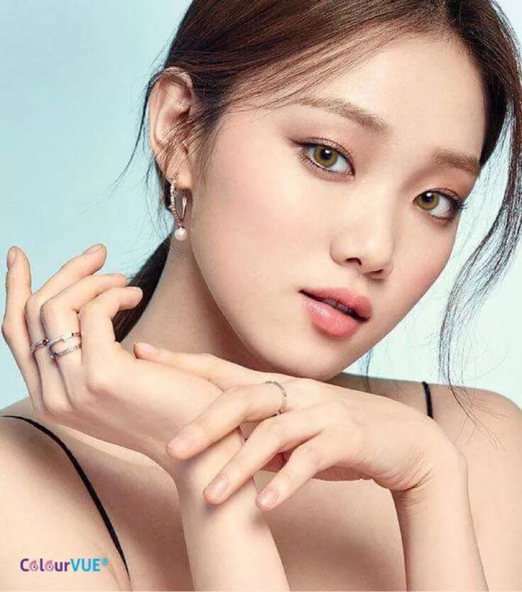 Как должны выглядеть корейские 하린 潾 di Instagram "저 때는 피부 쫀쫀이였는데 지금은 너무 건조해서 힘드로ㅠ 나한테 겨울은 힘든계절이햐,,